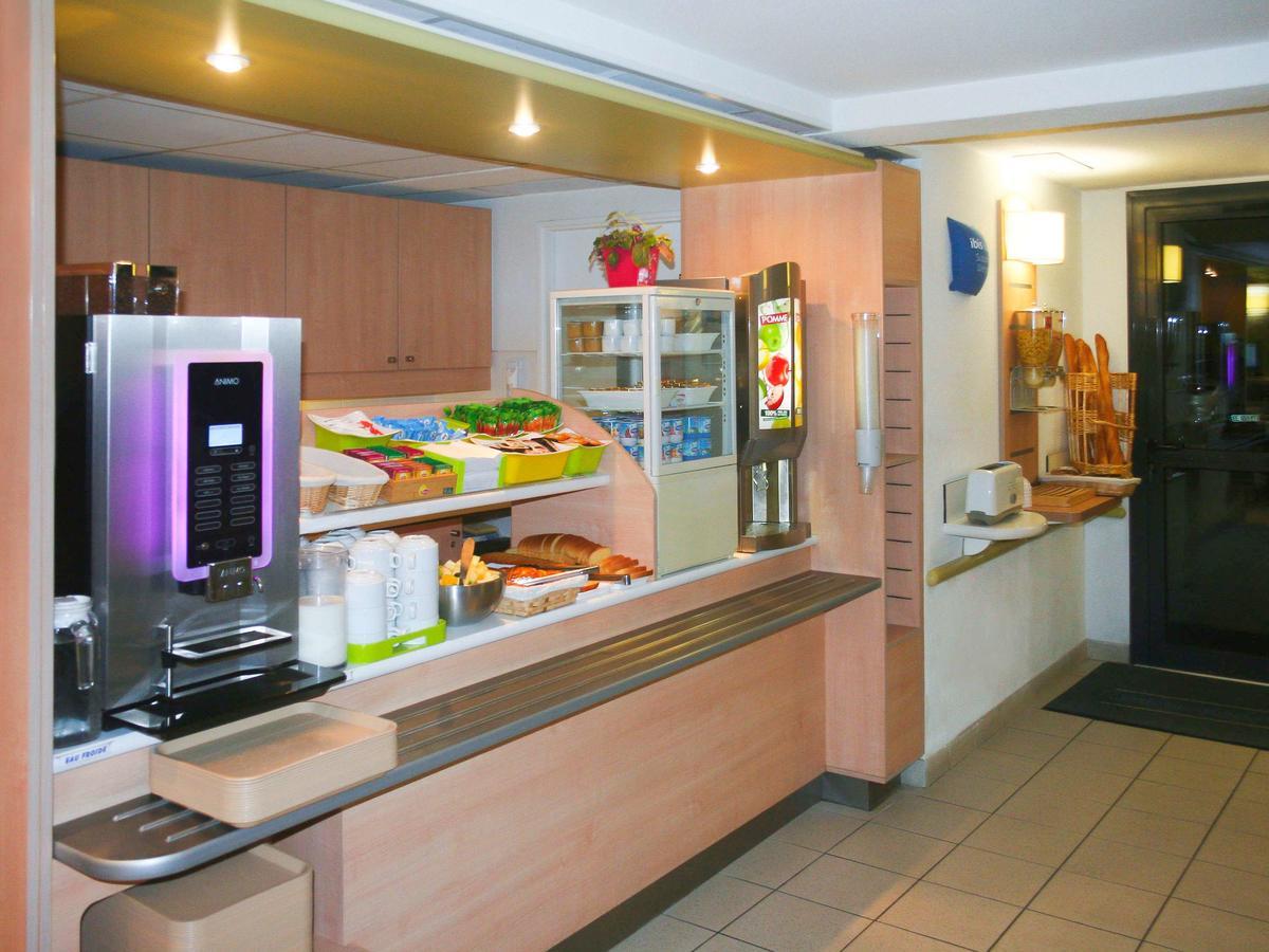 ibis budget Niort - La Crèche Buitenkant foto