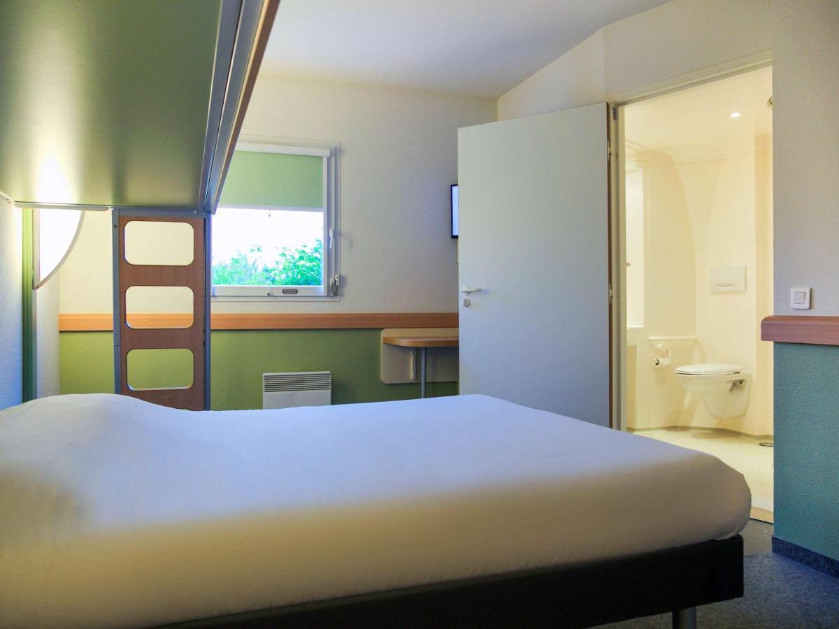 ibis budget Niort - La Crèche Buitenkant foto